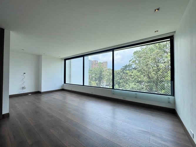 Apartaestudio en arriendo en Urbanización Las Cumbres, Medellín, 83 m² · foto 6 de 14
