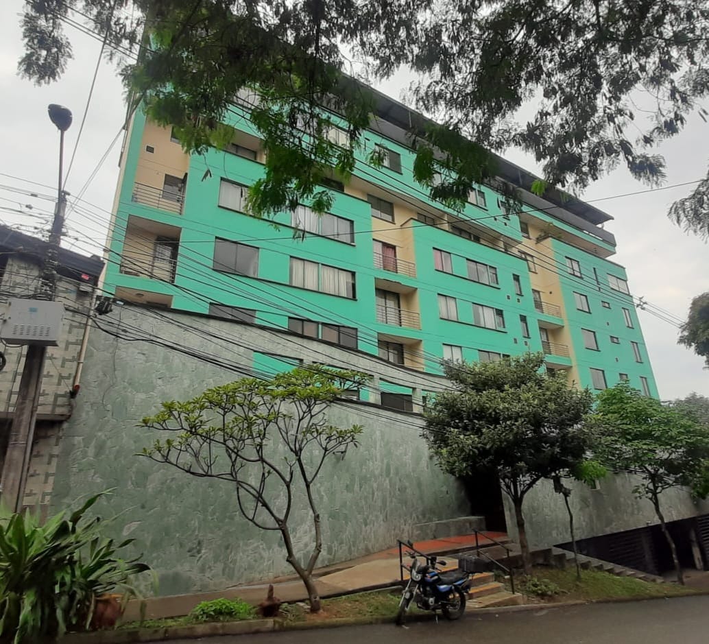 Apartaestudio en venta en Prado, Medellín 2