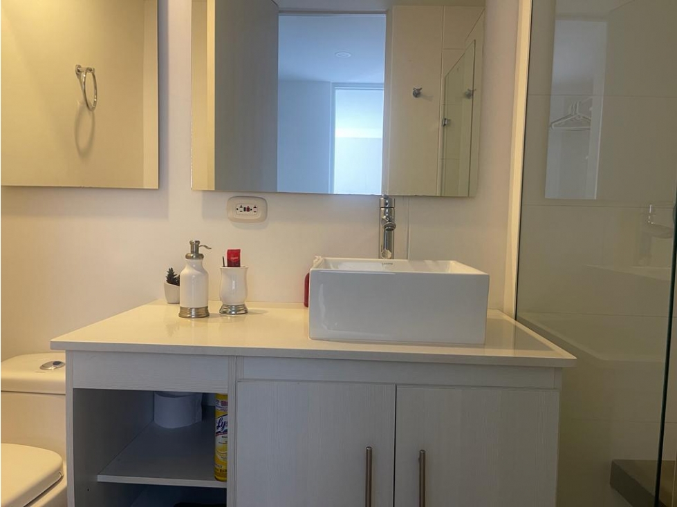 Apartamento en arriendo en La Candelaria, Medellín · foto 4 de 24