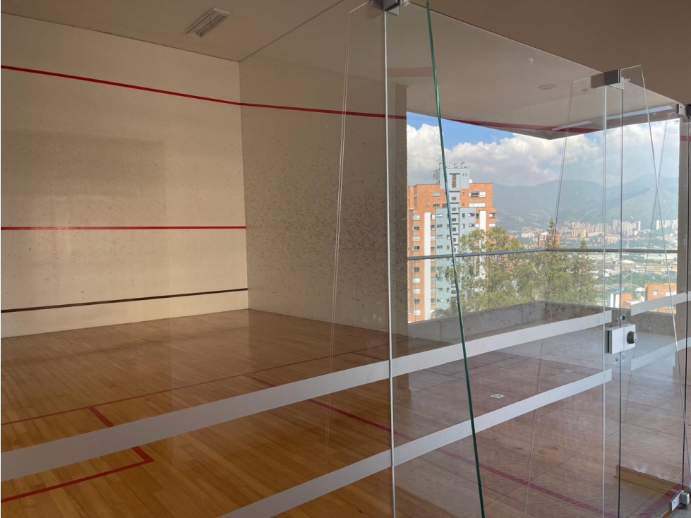 Apartamento en arriendo en La Candelaria, Medellín · foto 11 de 24