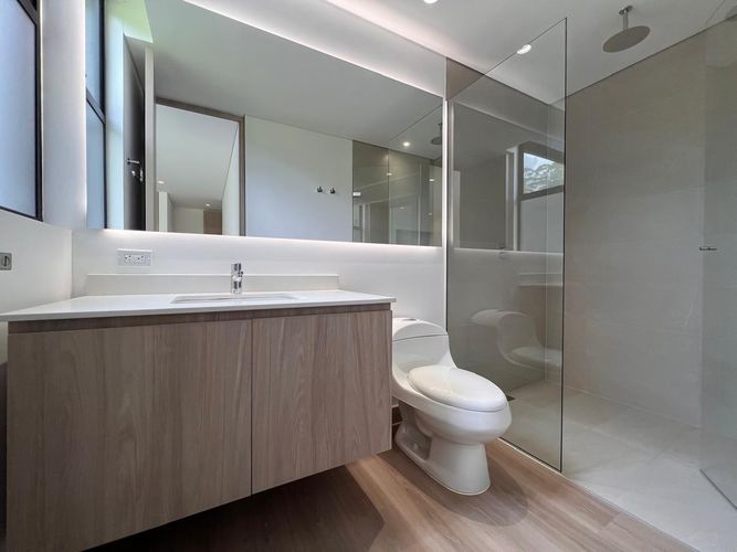 Apartamento de 3 alcobas en arriendo en Llano Grande, Rionegro, 290 m² · foto 14 de 17