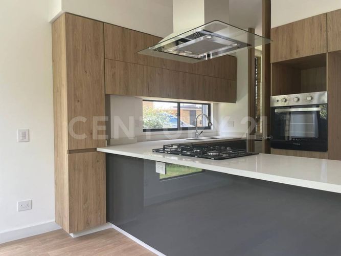 Casa de 4 alcobas en venta en Cr El Bosque, Chía, 153 m² · foto 8 de 20