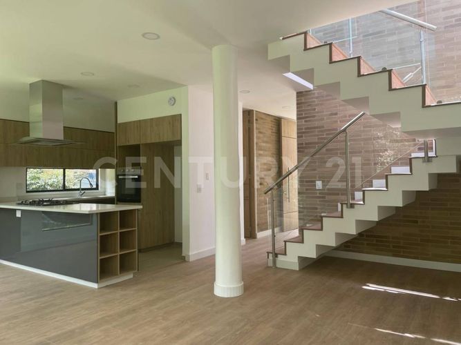 Casa de 4 alcobas en venta en Cr El Bosque, Chía, 153 m² · foto 10 de 20