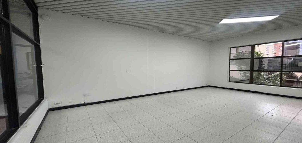Local en arriendo en Sector Galeria Central, Pereira, 25 m² · foto 2 de 11