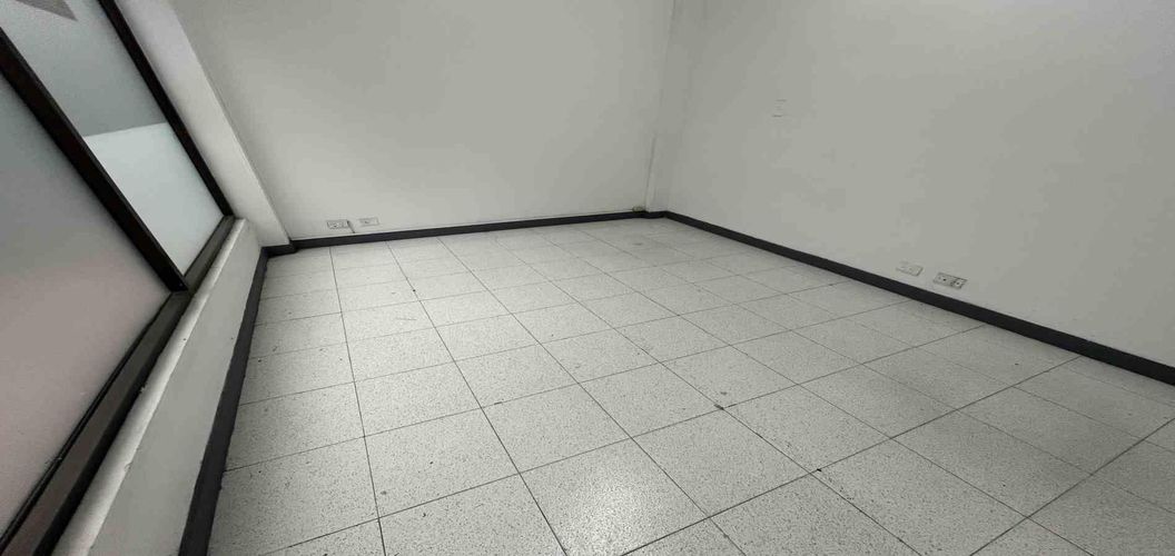 Local en arriendo en Sector Galeria Central, Pereira, 13 m² · foto 2 de 10