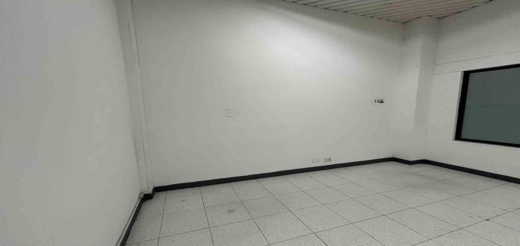Local en arriendo en Sector Galeria Central, Pereira, 13 m² · foto 8 de 10