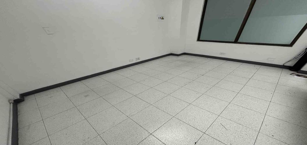 Local en arriendo en Sector Galeria Central, Pereira, 13 m² · foto 10 de 10