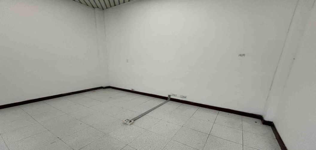 Local en arriendo en Sector Galeria Central, Pereira, 13 m² · foto 2 de 10