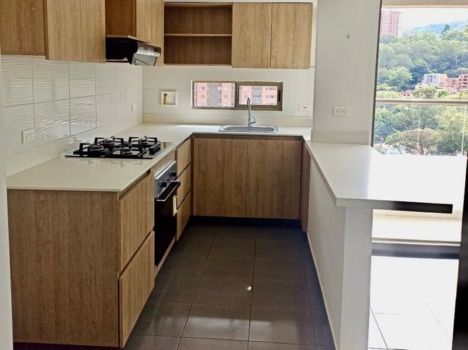 Apartamento de 3 alcobas en venta en Rincon Santo, Bello, 54 m² · foto 2 de 6