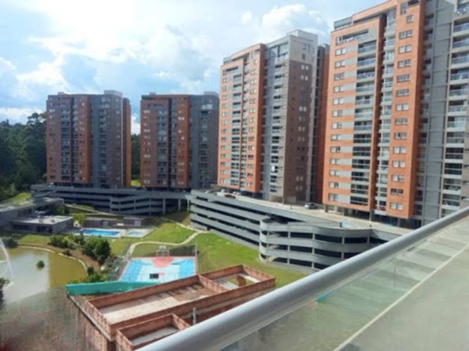 Apartamento de 3 alcobas en arriendo en Los Colegios, Rionegro, 90 m² · foto 14 de 18