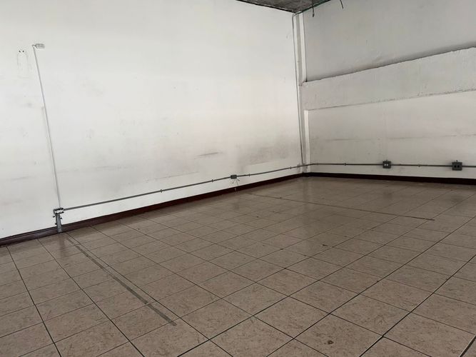 Bodega en arriendo en Caqueta, La Estrella, 150 m² · foto 5 de 16