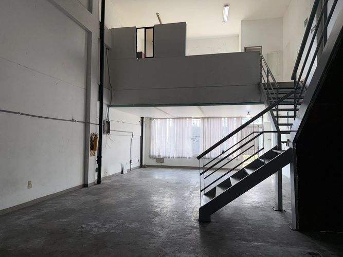 Bodega en arriendo en Caqueta, La Estrella, 150 m² · foto 2 de 16