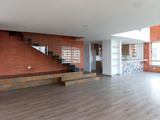 Apartamento de 3 alcobas en arriendo en El Poblado, Medellín, 188 m² · foto 3 de 18