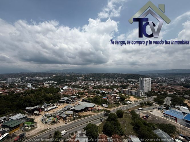 Apartamento de 3 alcobas en venta en Hsd. San Antonio De Carrizal, Girón, 52 m² · foto 6 de 19