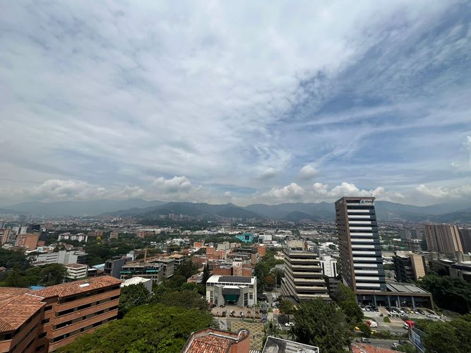 Oficina en arriendo en El Poblado, Medellín, 169 m² · foto 11 de 20