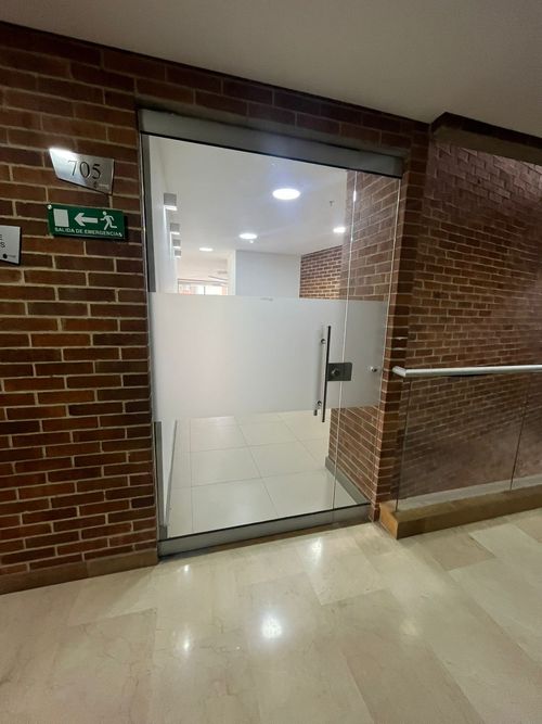 Oficina en arriendo en El Poblado, Medellín, 169 m² · foto 20 de 20