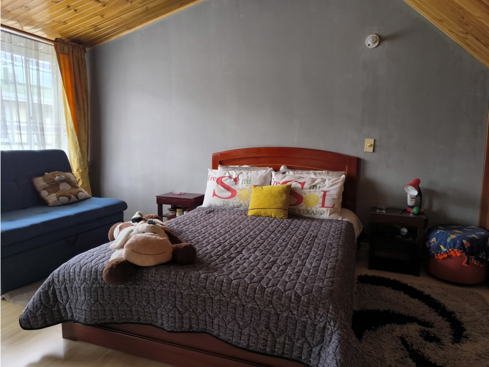 Casa en venta en Portales Del Norte, Bogotá · foto 8 de 18