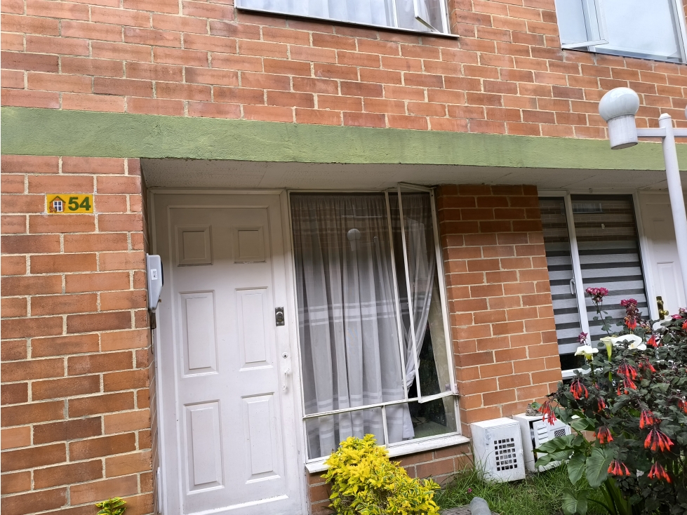 Casa en venta en Portales Del Norte, Bogotá · foto 17 de 18