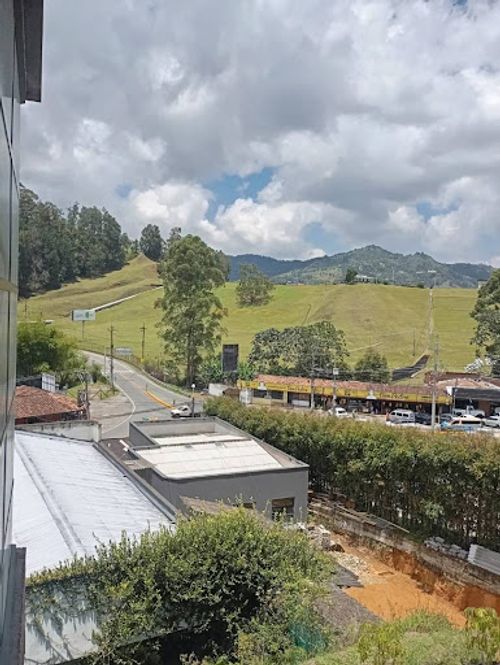 Local en arriendo en Los Salados, El Retiro, 400 m² · foto 9 de 24