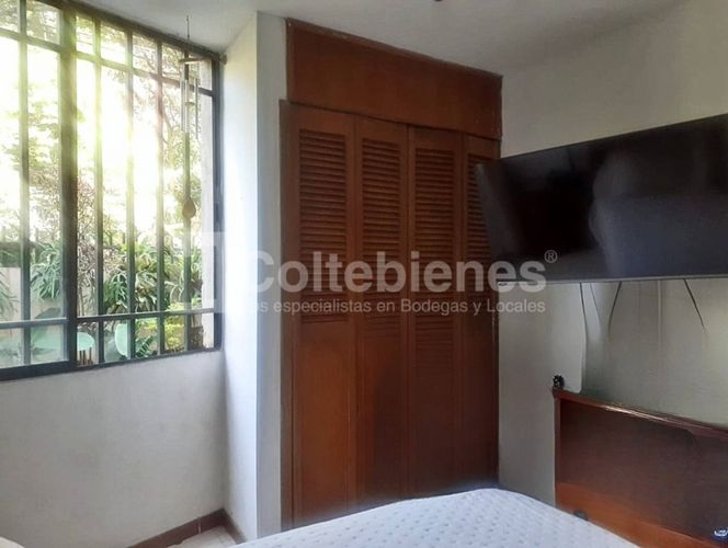 Apartamento de 3 alcobas en arriendo en Patio Bonito, Medellín, 150 m² · foto 10 de 15