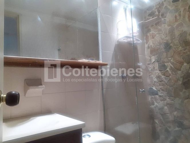 Apartamento de 3 alcobas en arriendo en Patio Bonito, Medellín, 150 m² · foto 13 de 15