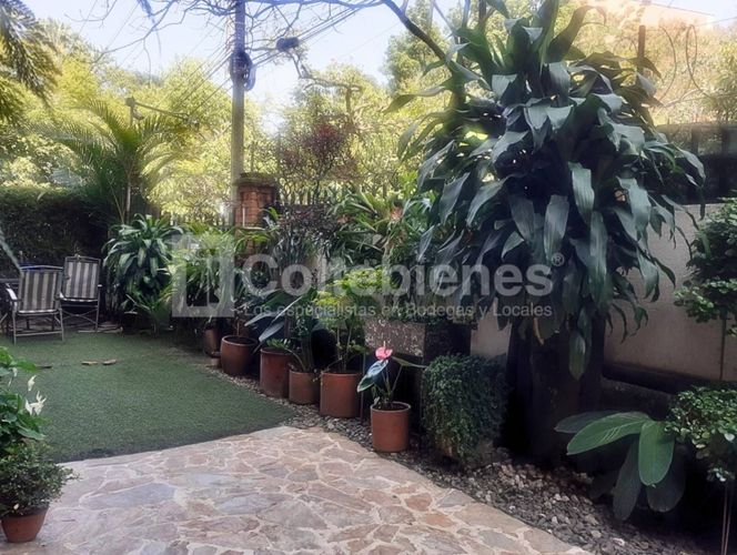 Apartamento de 3 alcobas en arriendo en Patio Bonito, Medellín, 150 m² · foto 15 de 15