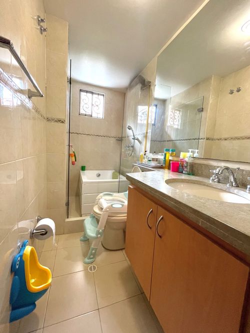 Apartamento de 3 alcobas en venta en Alameda, Bogotá, 123 m² · foto 18 de 22
