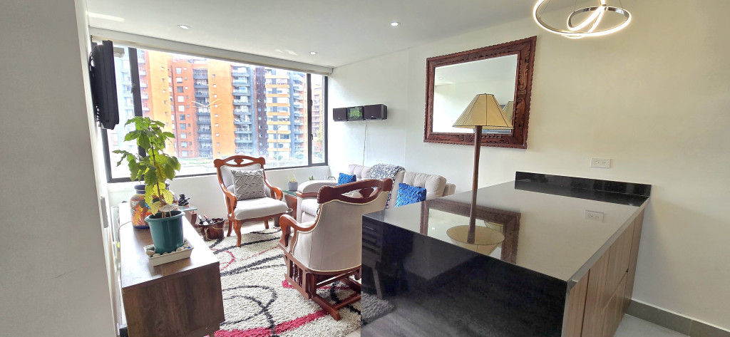 Apartamento en venta en Engativá, Bogotá · foto 2 de 18