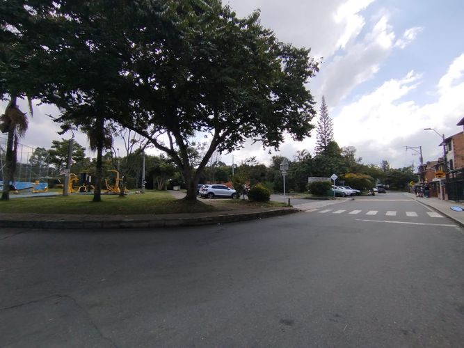 Local en arriendo en Centro, Rionegro, 90 m² · foto 2 de 9