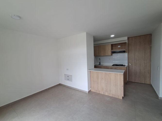 Apartamento de 2 alcobas en arriendo en Rionegro, 48 m² · foto 2 de 11
