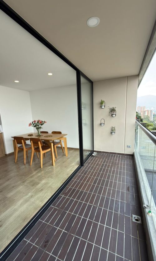 Apartamento de 2 alcobas en venta en El Trianon, Envigado, 86 m² · foto 6 de 13