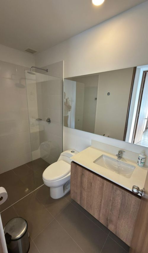Apartamento de 2 alcobas en venta en El Trianon, Envigado, 86 m² · foto 10 de 13