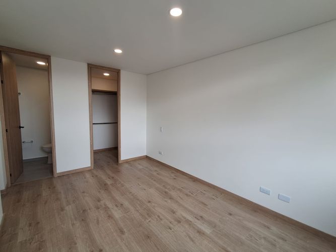 Apartamento de 2 alcobas en arriendo en Rionegro, 66 m² · foto 12 de 14