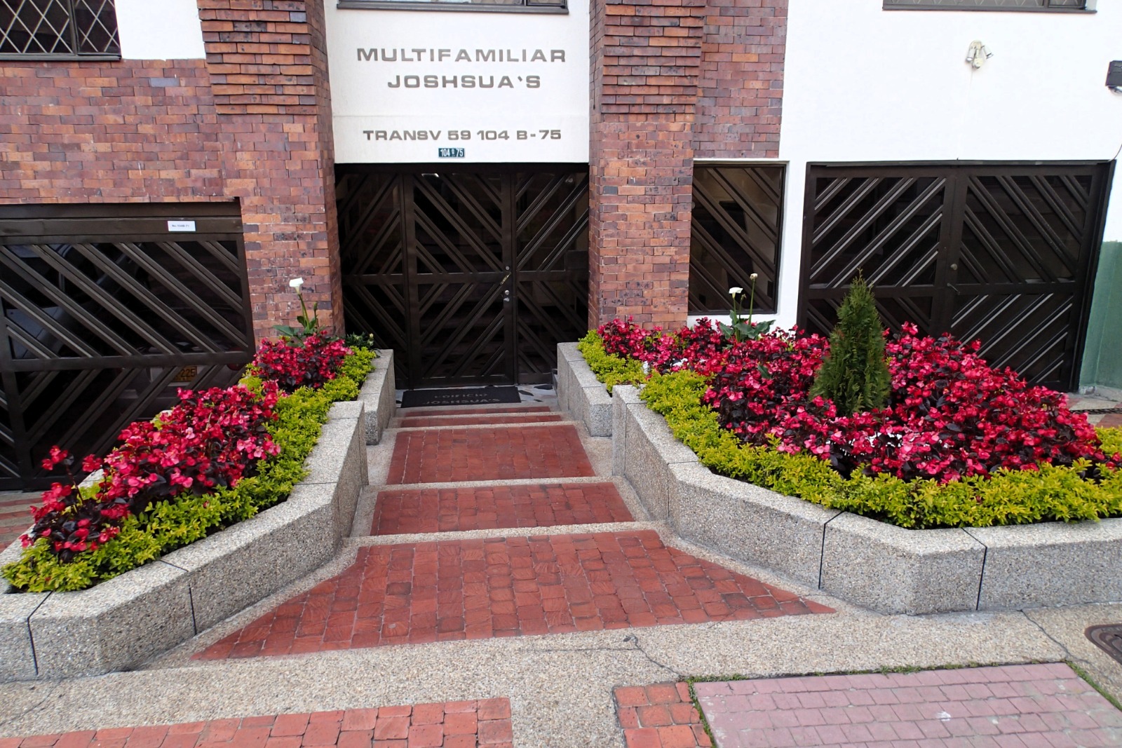Apartamento en venta en Puente Largo, Bogotá · foto 2 de 24