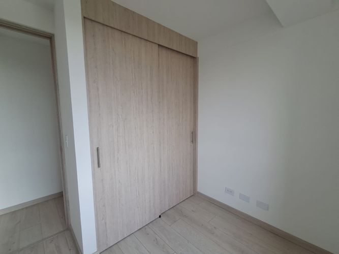 Apartamento de 2 alcobas en arriendo en Rionegro, 66 m² · foto 9 de 11