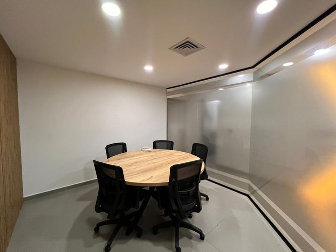 Oficina en arriendo en Patio Bonito, Medellín, 40 m² · foto 19 de 20