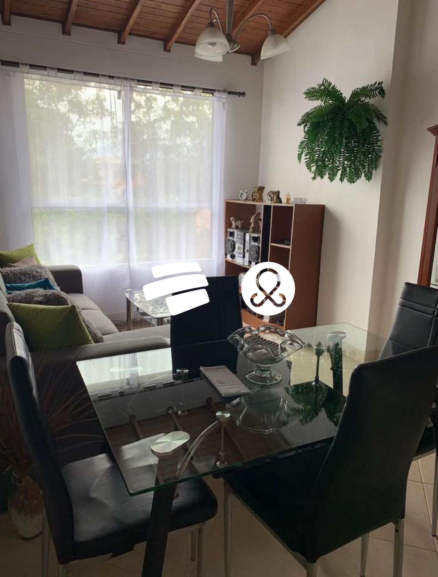 Apartment for sale in Manrique Central, Medellín 5