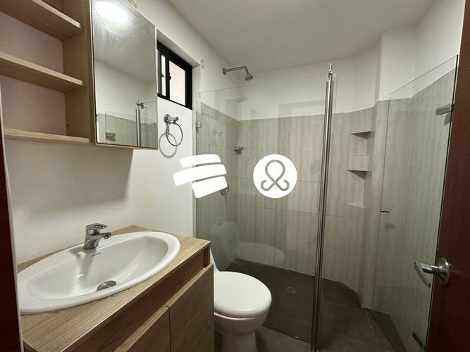 Casa de 4 alcobas en venta en Las Mercedes, Itagüí, 150 m² · foto 9 de 12