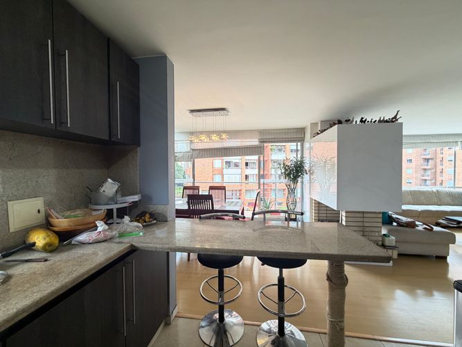 Apartamento de 3 alcobas en venta en Colina Campestre, Bogotá, 153 m² · foto 14 de 24
