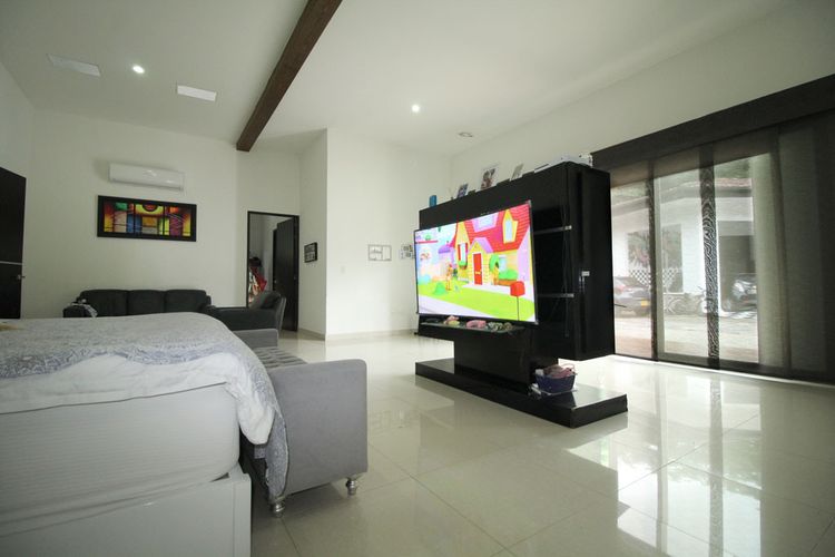 Casa de 4 alcobas en venta en La Vigia, Villavicencio, 1003 m² · foto 17 de 19