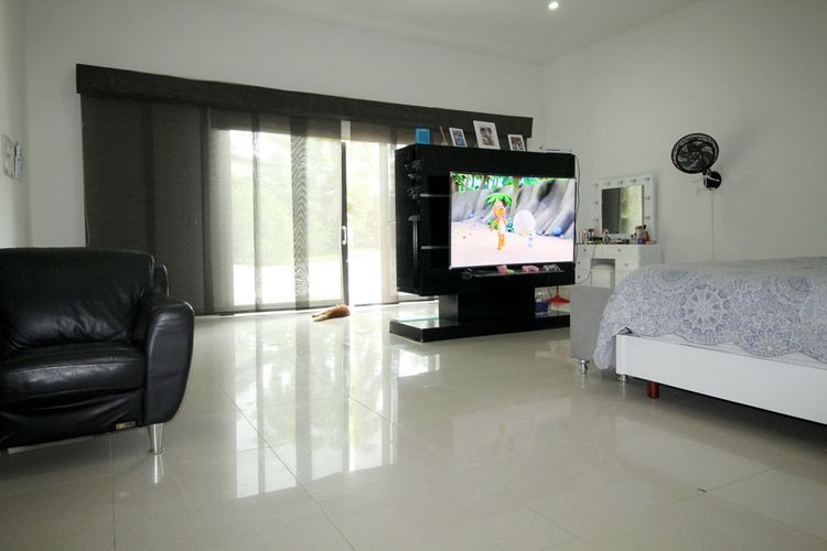 Casa de 4 alcobas en venta en La Vigia, Villavicencio, 1003 m² · foto 18 de 19