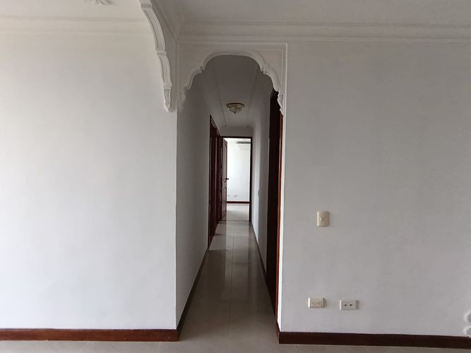 Apartamento de 3 alcobas en arriendo en El Poblado, Medellín, 63 m² · foto 4 de 18