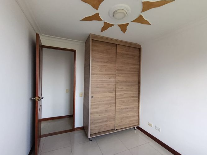 Apartamento de 3 alcobas en arriendo en El Poblado, Medellín, 63 m² · foto 5 de 18