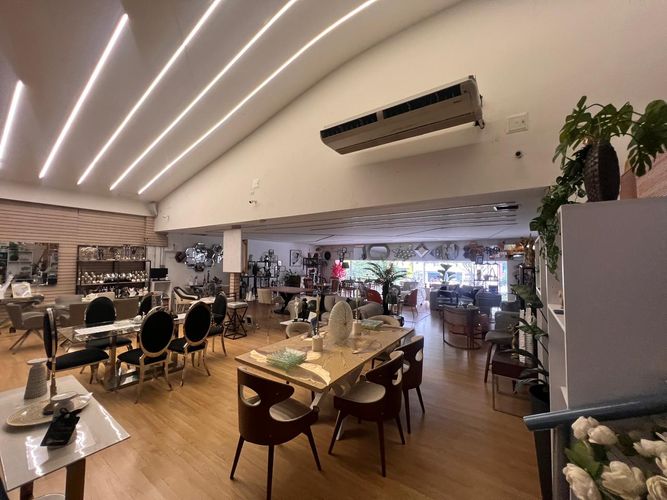 Bodega en arriendo en Cristo Rey, Medellín, 2000 m² · foto 12 de 15