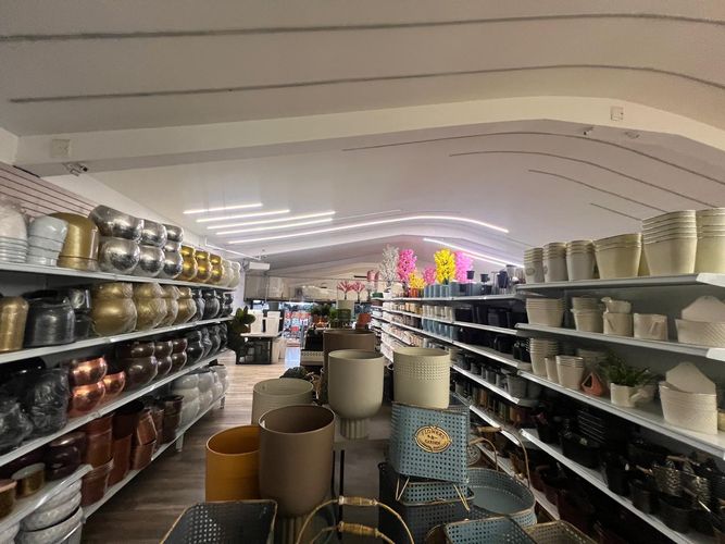 Bodega en arriendo en Cristo Rey, Medellín, 2000 m² · foto 13 de 15