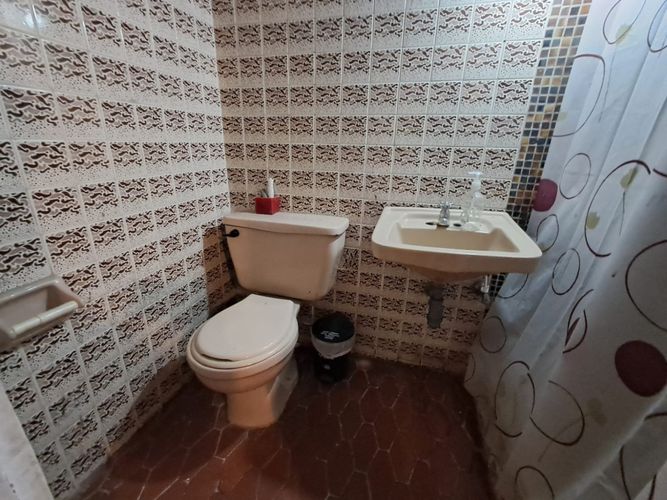 Casa de 3 alcobas en arriendo en Las Lomas No.1, Medellín, 330 m² · foto 20 de 24