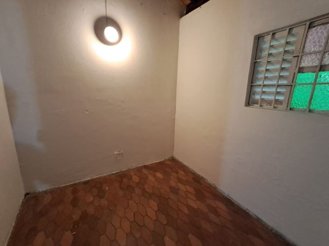 Casa de 3 alcobas en arriendo en Las Lomas No.1, Medellín, 330 m² · foto 24 de 24
