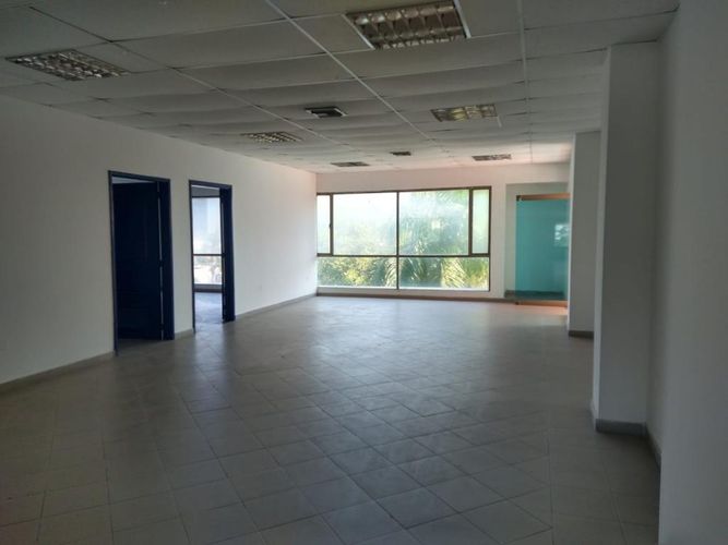 Oficina en arriendo en El Prado, Barranquilla, 244 m² · foto 18 de 24