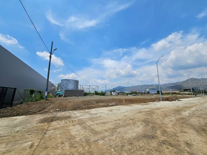 Lote en venta en Zona Industrial, Yumbo, 1160 m² · foto 3 de 16