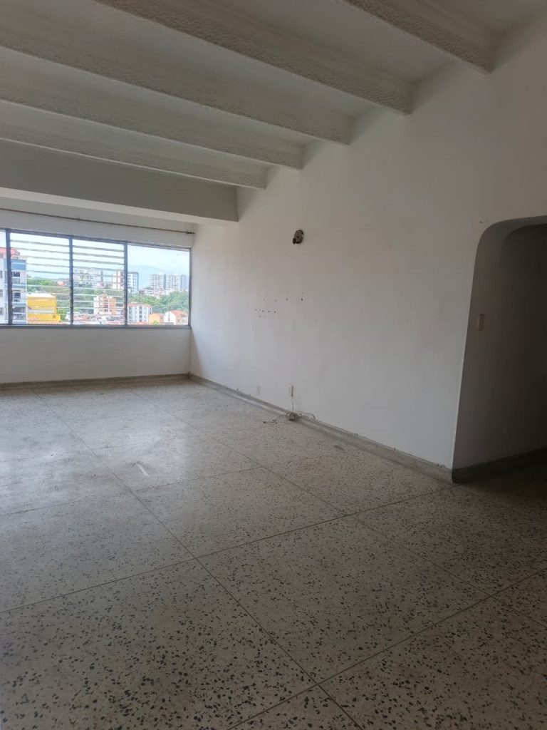 Apartamento en venta en Urbanizacion Diamante Ii Etapa, Bucaramanga · foto 2 de 22